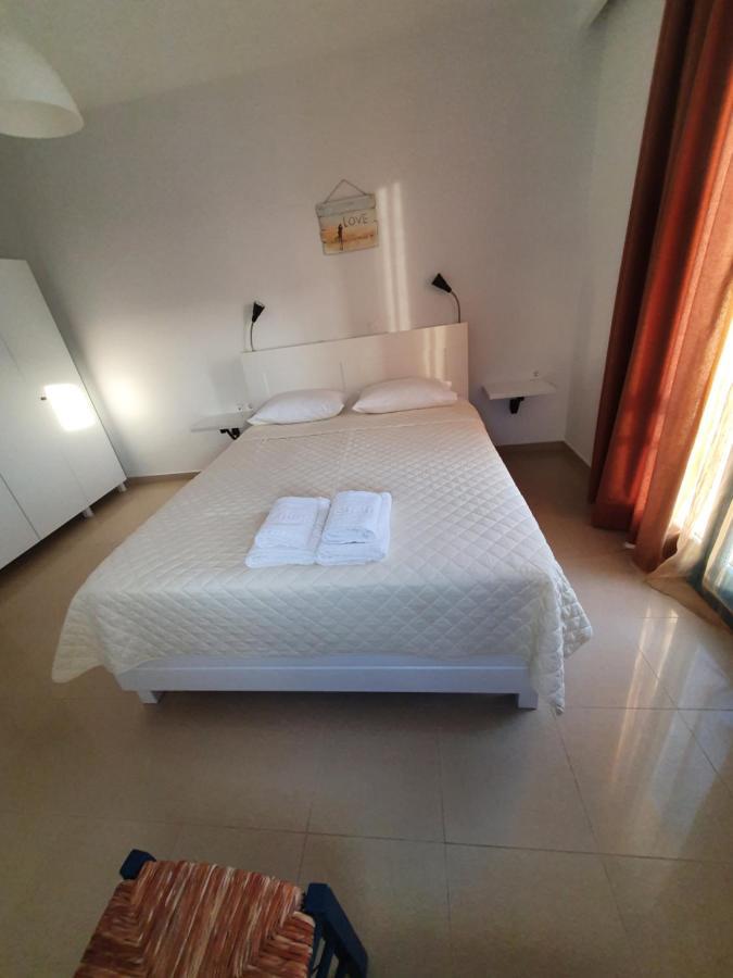 Finiki Villas מראה חיצוני תמונה